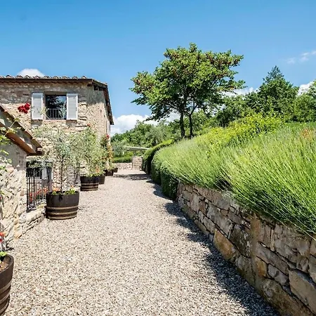 Le Pratola Gaiole in Chianti